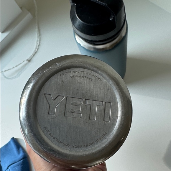 Yeti Rambler - Picture 3 of 5
